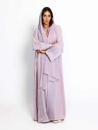 Luxury abaya featuring tonal contrast and wide sleeves